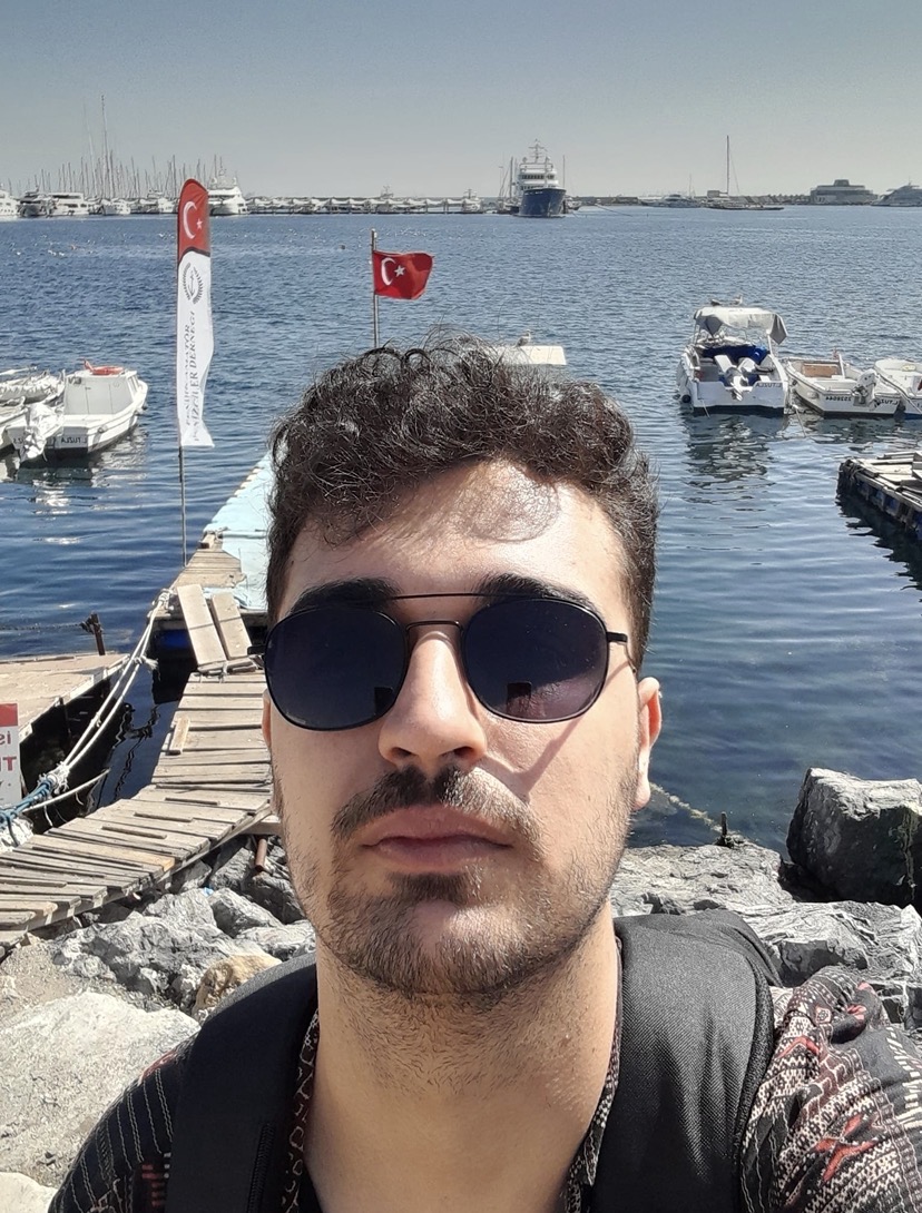 Azizcan Daştan
